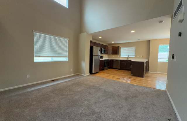 2520 Sierra Springs Dr Gallery 2