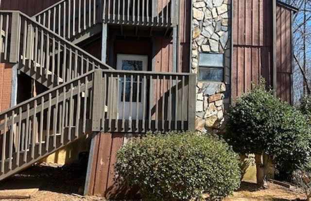 ****1/2 off first full of month of rent **** - 703 Aspen Trail, Winston-Salem, NC 27106