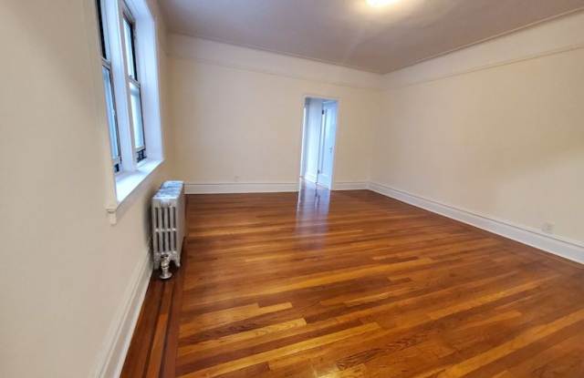 7744 Austin St. Gallery 4