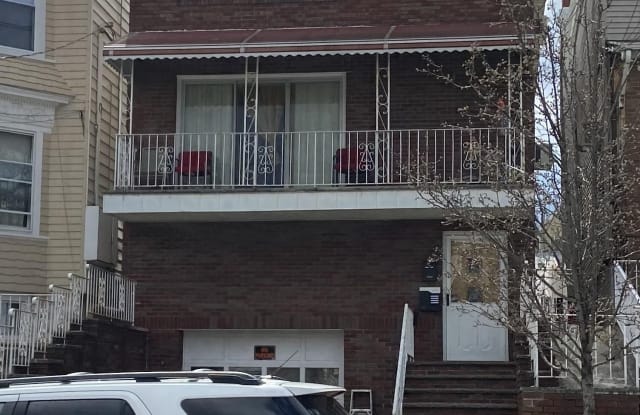 613 18TH ST - 613 18th Street, Union City, NJ 07087