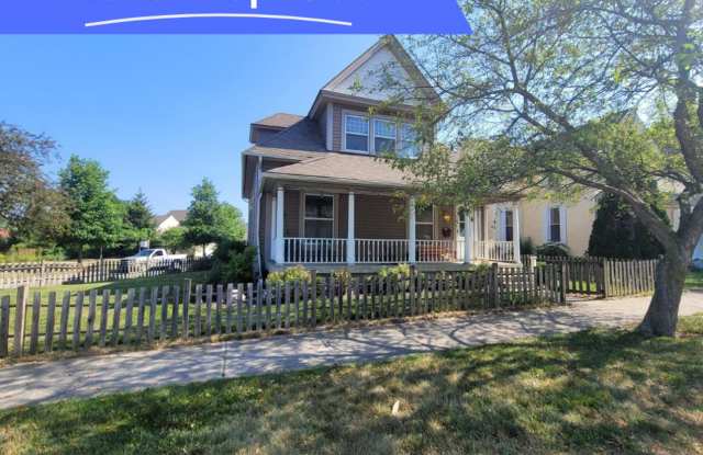 SIGN A LEASE BY AUGUST 15TH - GET SEPTEMBER RENT FREE!! LARGE DOWNTOWN HOME LESS THAN 2 MILES FROM PURDUE photos photos