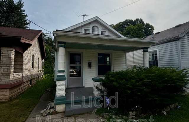 1312 Earl Avenue photos photos