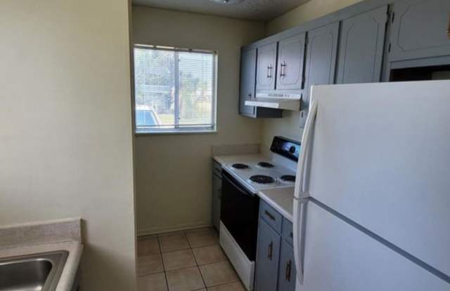 2 Bedroom Townhome in Panama City Gallery 2