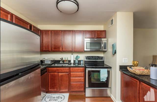 222 East Pearson - 222 East Pearson Street, Chicago, IL 60611