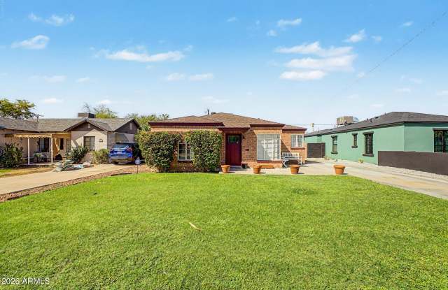 1326 E PALM Lane photos photos