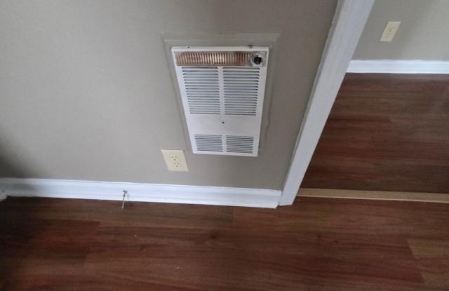 Charming 3-Bedroom Home for Rent in Florence, SC! Gallery 1