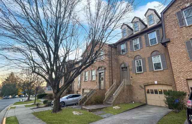 7338 MALLORY Lane Gallery 2