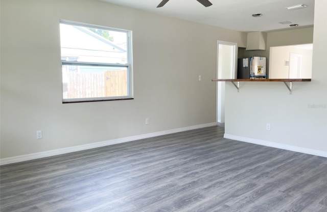 4537 10TH Avenue S Gallery 4