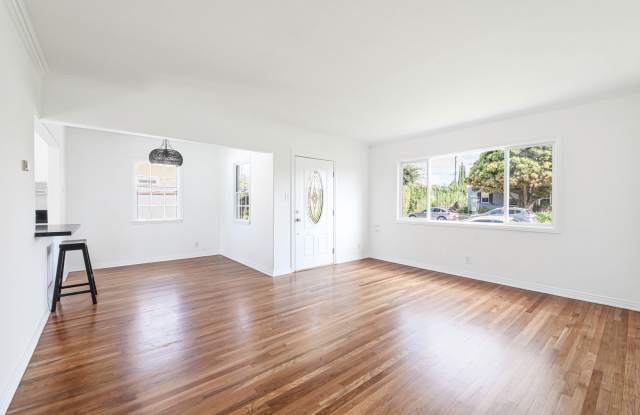 Charming Two-Bedroom Home with Spacious Backyard AVAILABLE NOW photos photos