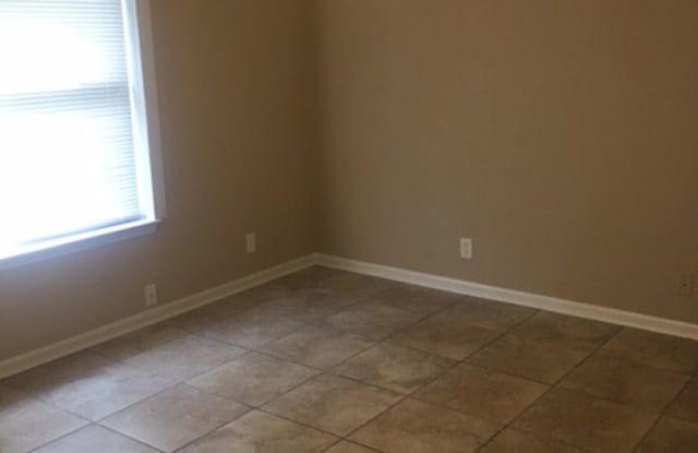 146 Leeswood Circle Gallery 2