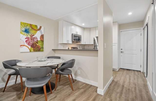 Woodland Trio Apartments Gallery 1