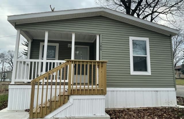 186 Blue Jay Lane - 186 Bluejay Lane, Madison, WI 53704