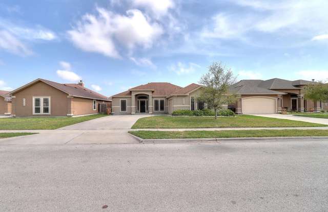 3826 Truxton - 3/Bed 2/Bath - $2395/Month photos photos