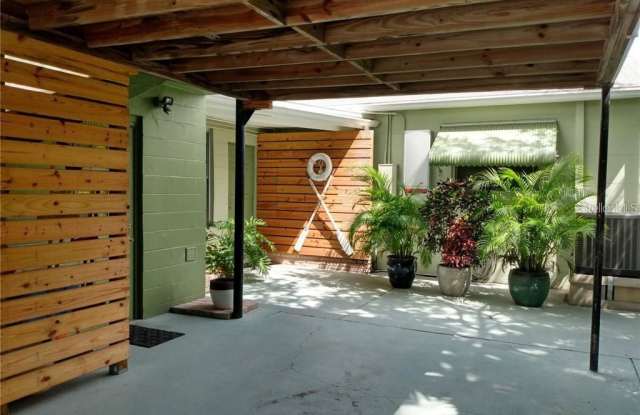 509 S BAYSHORE DRIVE Gallery 3