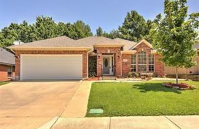 2921 Meadow Glen Drive - 2921 Meadow Glen Drive, McKinney, TX 75072
