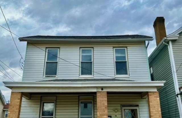 107 Dickman St photos photos