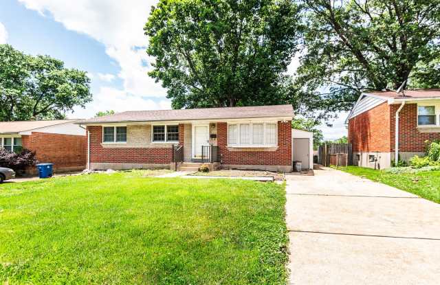 Lovely 3 Bedroom 1 Bathroom Home photos photos