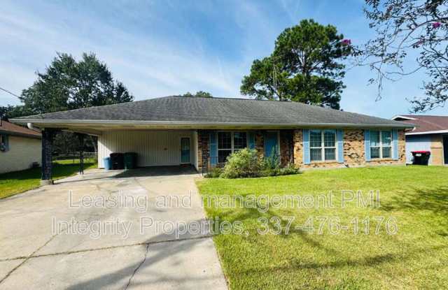 204 Debby Drive Gallery 1