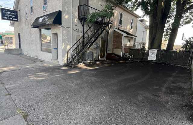 6550 MARKET Street photos photos