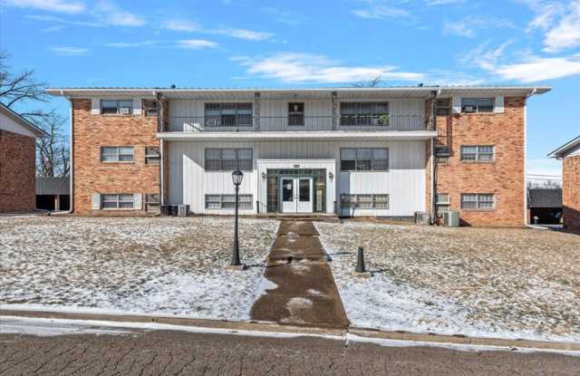 103 South Elder Lane - 1 - 103 South Elder Lane, Decatur, IL 62522