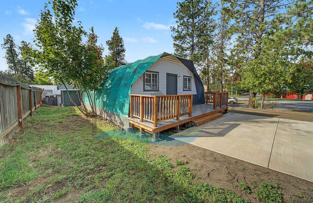 1 Bedroom 1 Bath Home with 2-Car Garage Available in Rathdrum! Gallery 3