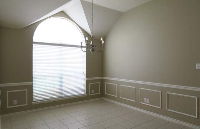 8621 Laughing Waters Trail Gallery 3