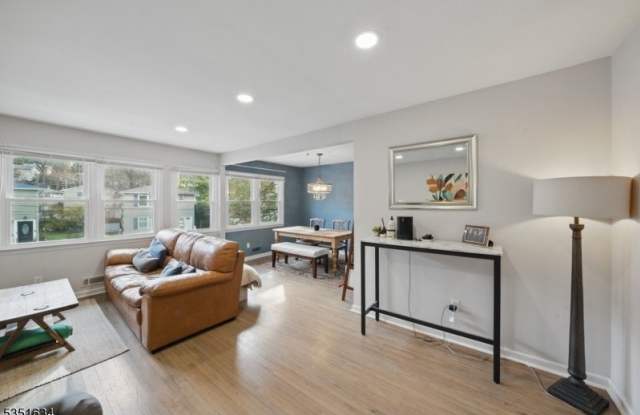 24 Cooper Dr photos photos