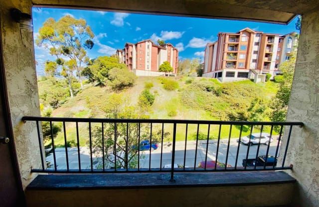 3980-13 Faircross Place - 3980 Faircross Pl, San Diego, CA 92115