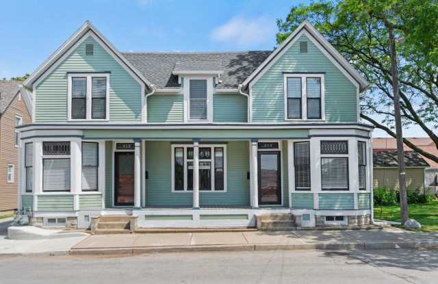 Completely Brand New Restored Historic Townhome near Wells St Corridor. photos photos