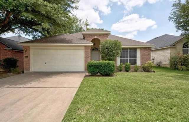Great 3 bed 2 bath in North Austin - 15405 Quinley Drive, Travis County, TX 78728