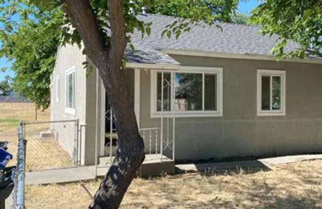 1036 Neal Road photos photos