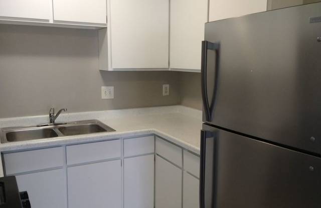 3 Bedroom 1  3/4 Bath Townhouse photos photos