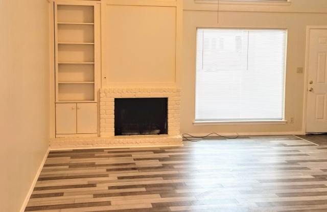9008 Quail Valley Dr Gallery 3