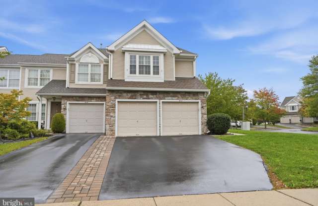 506 COACHWOOD Court Gallery 1