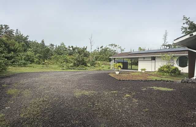 15-1672 Beach Road Gallery 4