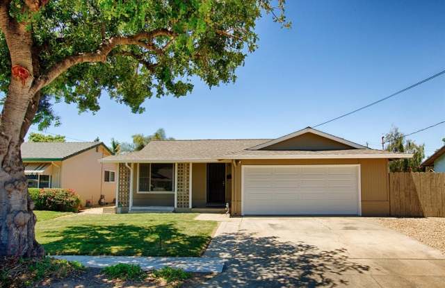 New Remodeled, Walking distance to Union City Bart Station, Marina Food and Logan High - 1891 Baylor Street, Union City, CA 94587