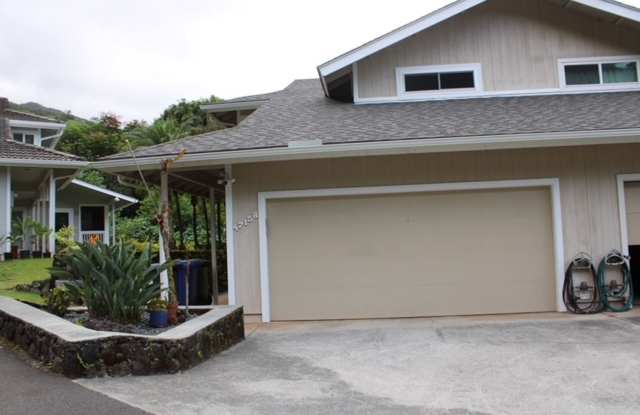 Beautiful 3 Bedroom 2.5 Bath house in Gated Kaneohe Community photos photos