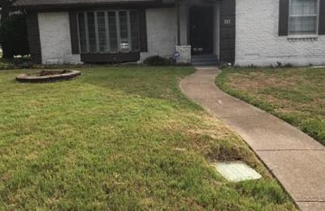 317 Riggs Circle - 317 Riggs Circle, Mesquite, TX 75149