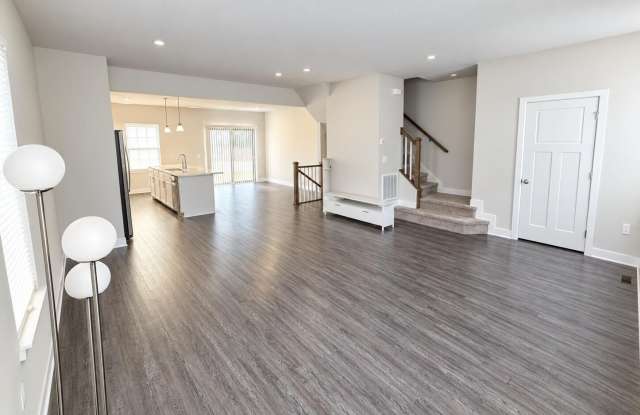 99 Anchor Way Gallery 4