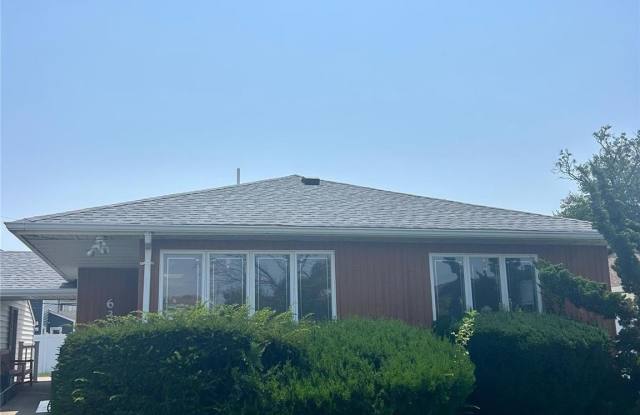 630 E Park Avenue - 630 East Park Avenue, Long Beach, NY 11561