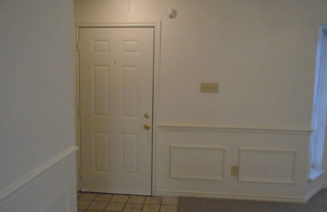 516 Grady Ln Gallery 2