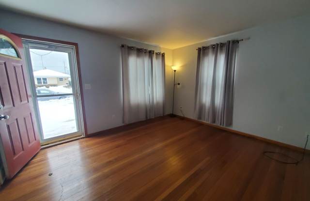 2 Bedroom Single Family Ranch photos photos 2 Bedroom Single Family Ranch photos photos