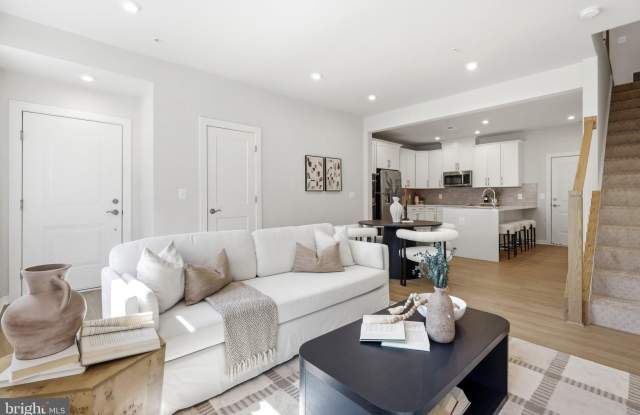 4128 LEGATO Road Gallery 4