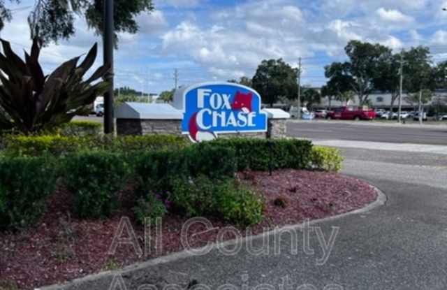 3277 Fox Chase Cir N Gallery 2