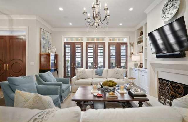218 Calypso Circle Gallery 4