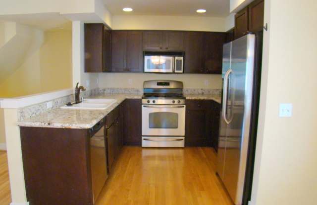 5227 Russell Ave NW - B Gallery 4