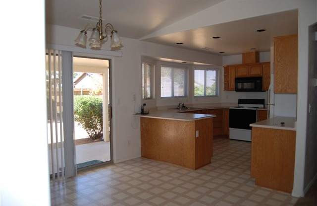 3748 N. Dale Drive photos photos