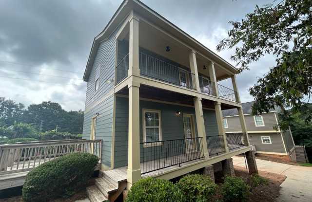 PRE-LEASING FOR AUGUST 5TH 2027! Gallery 3