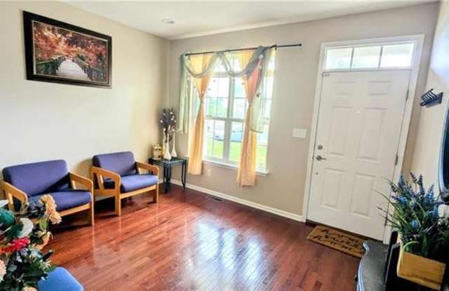 1177 Tudor Drive Gallery 2