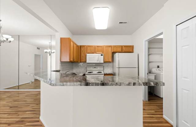 Coming Soon! Maple Crossing Condo – Comfort, Convenience & Location Gallery 4